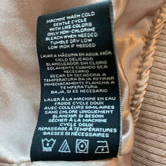 MEMBERS ONLY LIGHT PINK SATIN JACKET - Picture 10 of 13